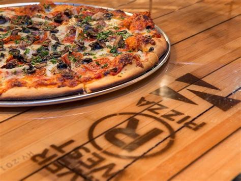 Riverwest pizza - Feb 16, 2023 · Pizza Man will soon relocate its Downer Avenue restaurant on Milwaukee’s East Side to the former Stubby’s Gastropub space in the Riverwest neighborhood.. The Milwaukee-based pizzeria has ... 